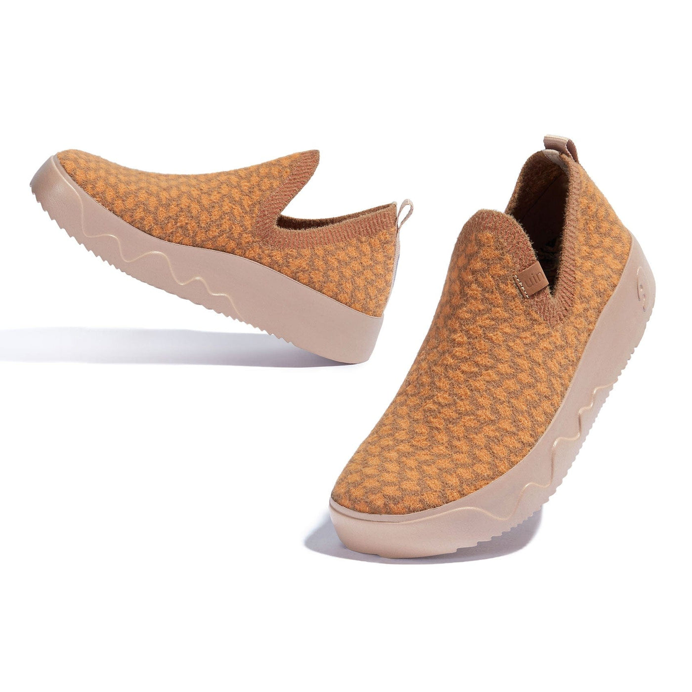 UIN Women Desert Orange Fuerteventura I Women Canvas loafers