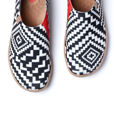 UIN Women Lattice Maze Toledo I Men Canvas loafers